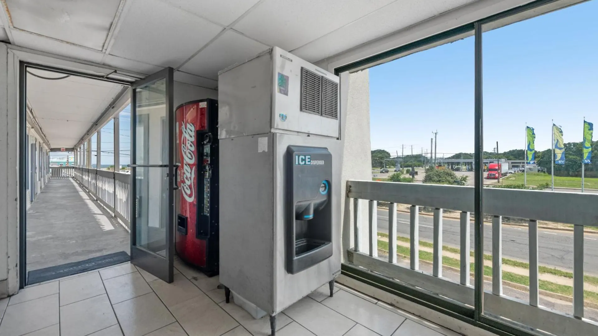 Budget Inn-Norfolk, Va - Oceanview Hotel