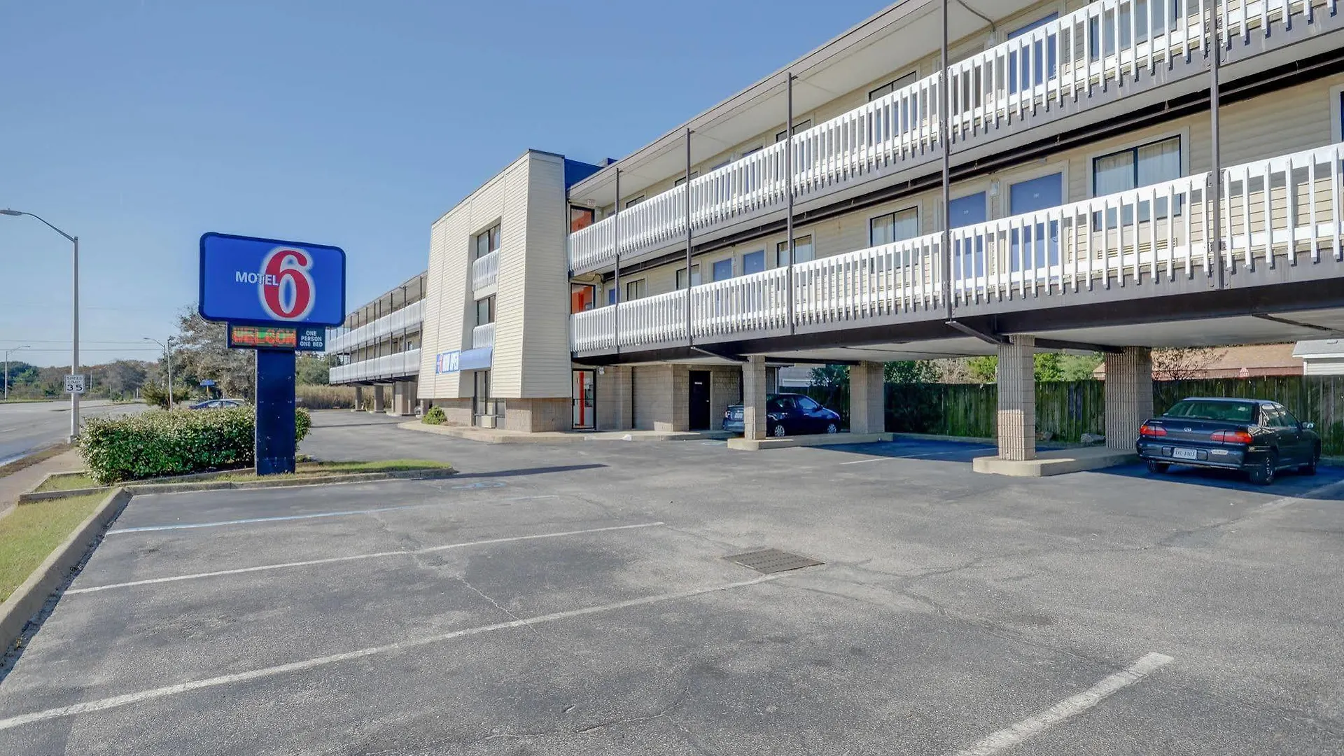 Budget Inn-Norfolk, Va - Oceanview
